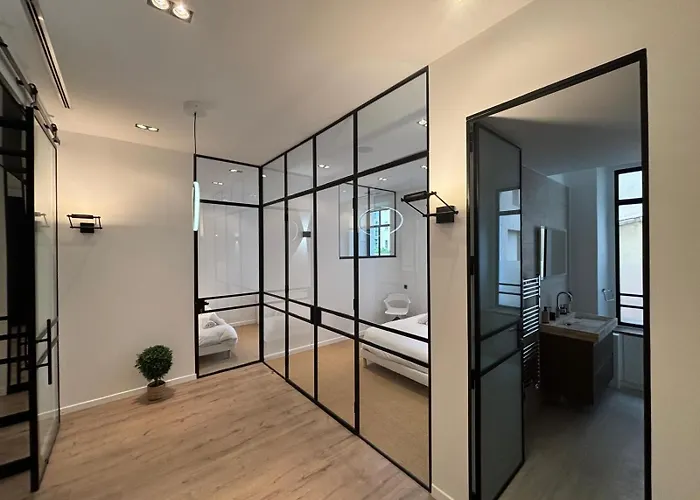 Le 121 - Loft Design Rue D\'Antibes